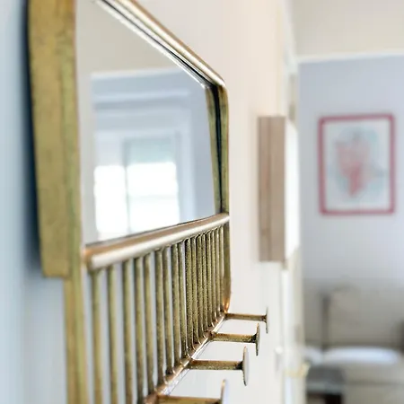 Central Cozy Budget 2Br Apt With Ac, 1 Bath, Private Parking Opt Sevilla Buitenkant foto